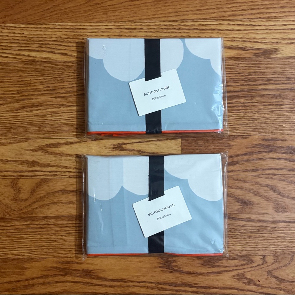 NEW Schoolhouse Paper Flower King Pillow Sham (Set of 2)